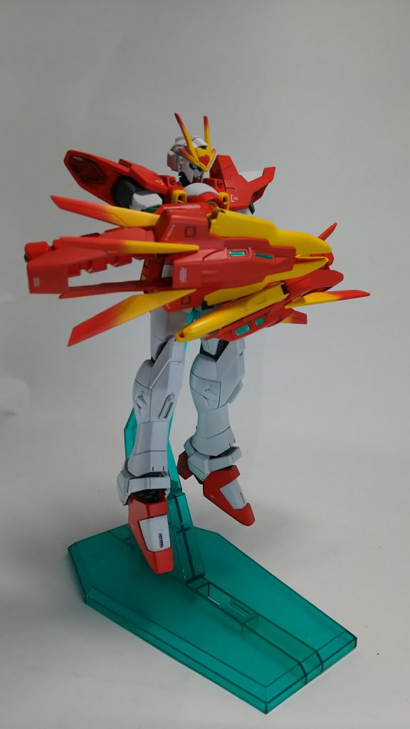 腕組みっぽい感じで。