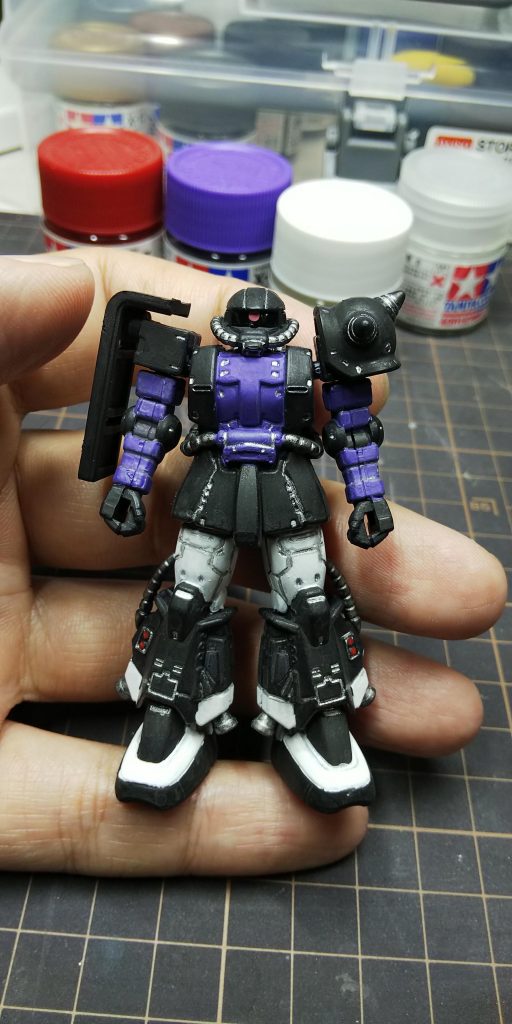 スミ入れも全部アクリルです笑