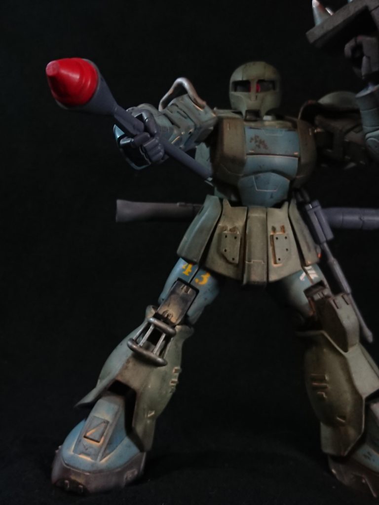 シュツルムファウスト
決して命中精度が高いとはいえないこの武装を使いこなす者はベテランと判断する一つの指標となることも。