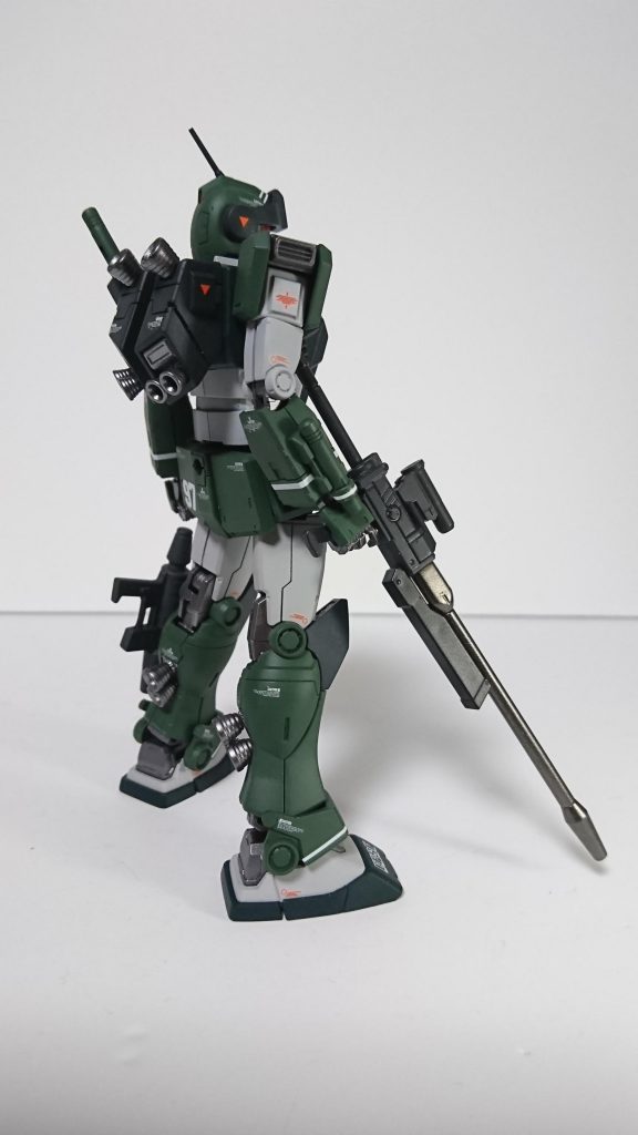 右背面 これが好きなポーズです!ライフルもシンプルながら良くできています!