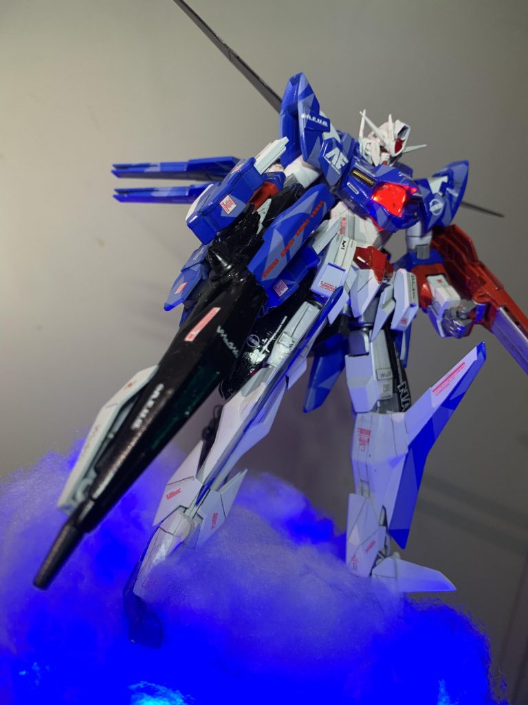 武装装備 どっしりとした感じです 
ちなみに台座LEDを仕込んでます