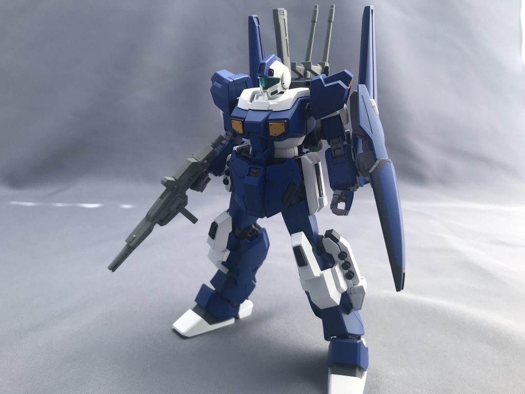 頭部はGM/GMよりコマンド風の物をチョイス。胸部はジェスタ。