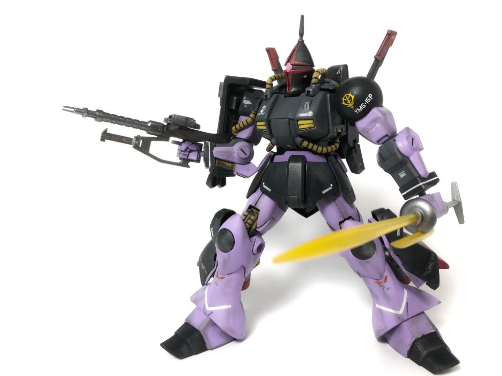 流石に旧キット。全然動かん(笑)
※こういった場合、関節の可動域拡張の為に鉄血のオルフェンズキットのガンダムフレームの関節とかに差し替えたくなるのですが、ガンダムバルバトスのガンダムフレームを使用した場合は追加で1000円となり、
HGUCギャン(No.002)…800円
HGUCハイザック…1000円
カスタマイズキャンペーン品ビームランチャー…200円
HGIBOガンダムバルバトス…1000円
合計3000円
…と2000円を超えてしまうのでレギュレーション違反となります。
ジャンクパーツを使用する場合は元キットの定価を確認して2000円に収まる様にお願いします。