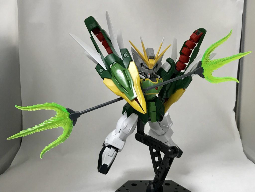 SD化したところ。腕や脚をぶった切るのは勇気がいりました。接続方法に苦労(；´・ω・)