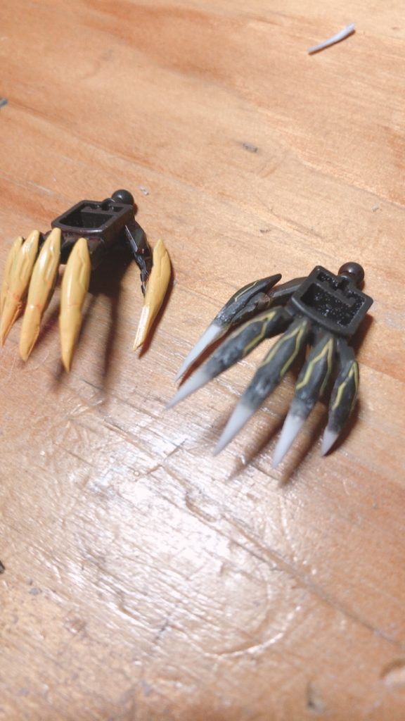 恐らくみなさんもやっていると思われるレクスネイル延長工事。
あの本当にやすりがけ大変です、どうすればいいか教えてください…