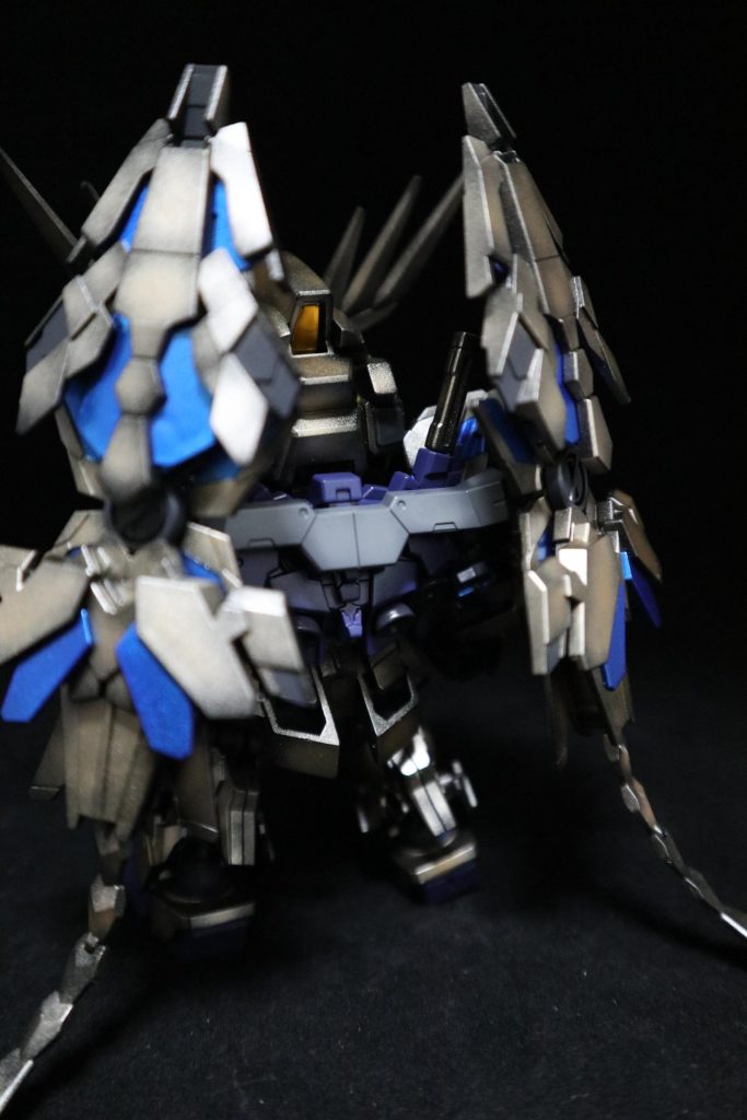 撮影ボックスで。
なんだか違う色に。