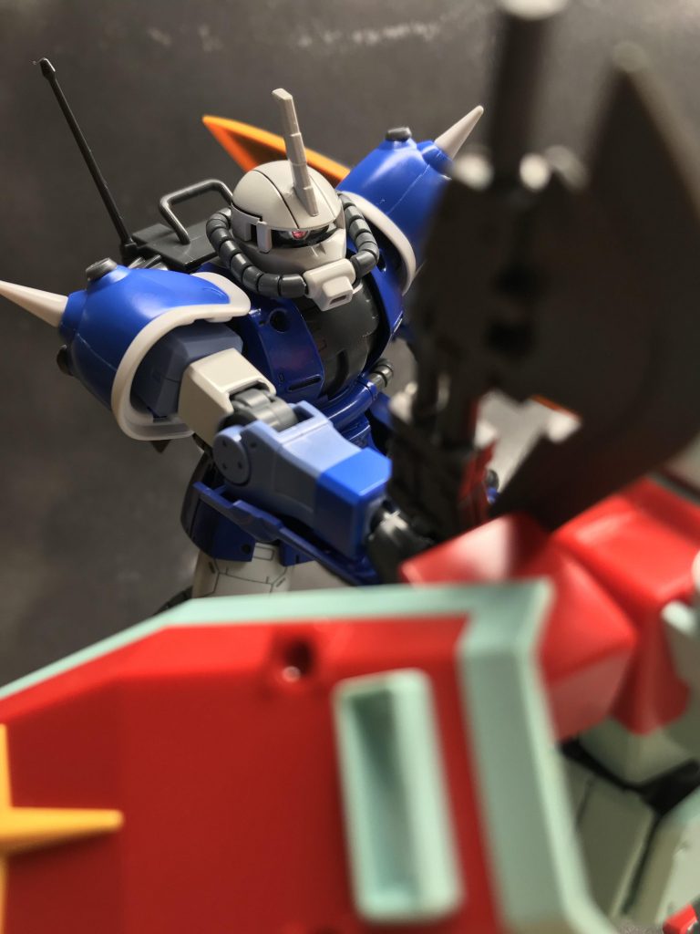 斧は大型のものが好みだったのでアクトから持って来てます。