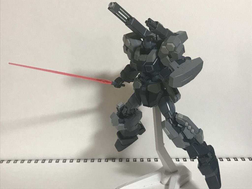 ビームサーベル抜刀!
いやぁ…かっこいい