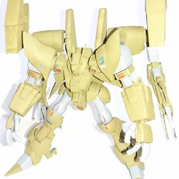 バイアラン・タイタニス