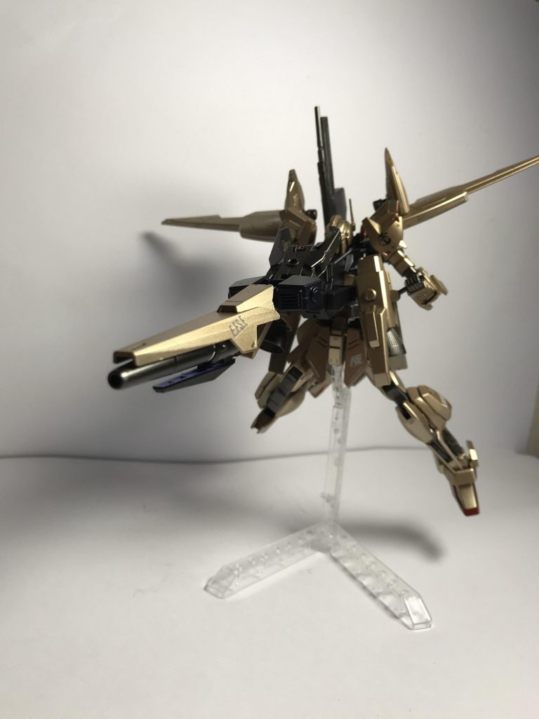 勿論手持ちも出来ます!
キャノンとも合わせる事も出来ます!