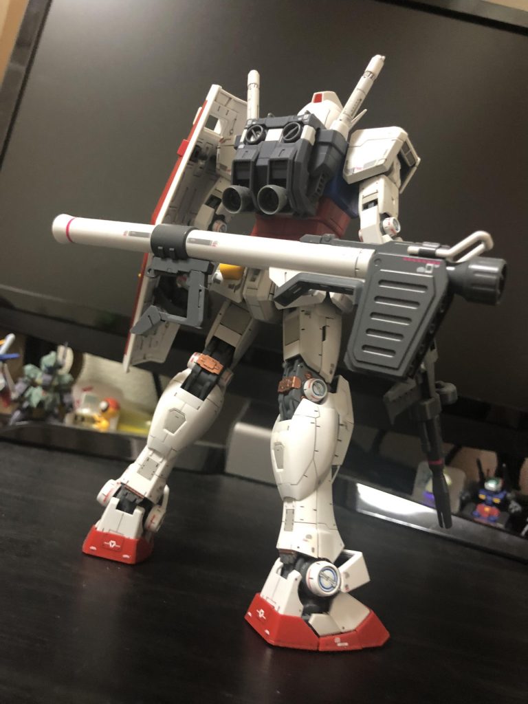 やや下からのバックショット