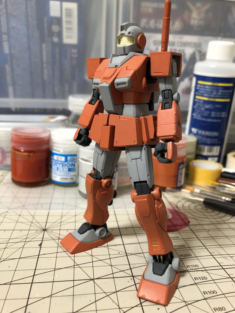 オレンジ部分本塗装。