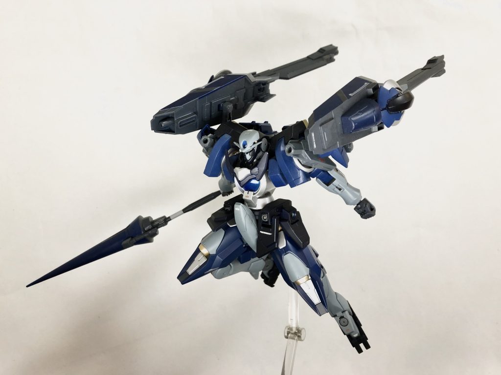 そして完成したのが、このバウンスブレイバーである。
ファイターがガンプラバトルを続ける限り、ジンクスもまた進化を続けるだろう。
と、私がガンプラバトルをするならこんな感じになるのかなぁと、そんな妄想から生まれました(*⁰▿⁰*)笑