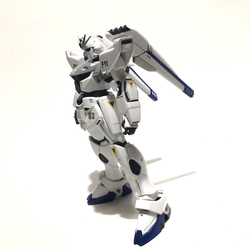 よこ

なかなかだ☆

肩の取り付け方をちょっと変えたのヴェスバーの可動域が広くなった。