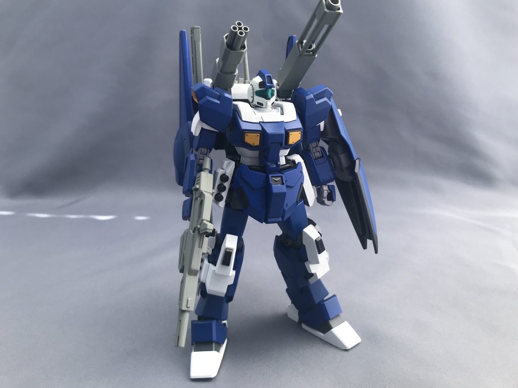 脚部はジェスタキャノン。また、バックパックにはキャノンパーツも接続可能。