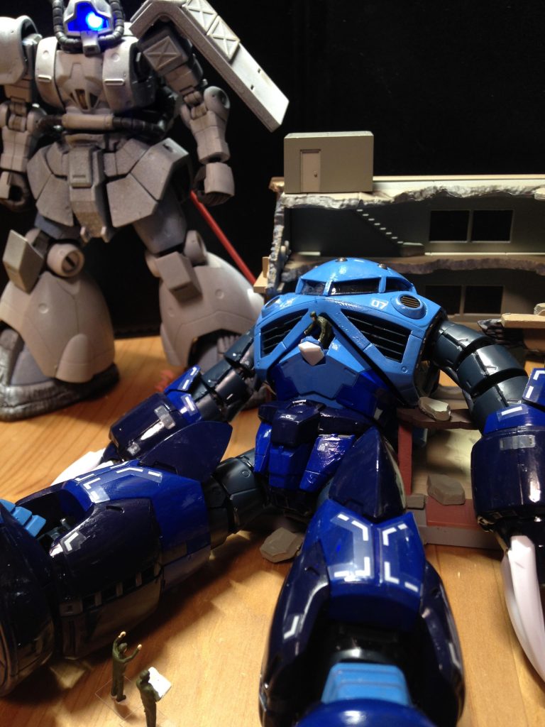 コクピットハッチが開くのは楽しいですよね。