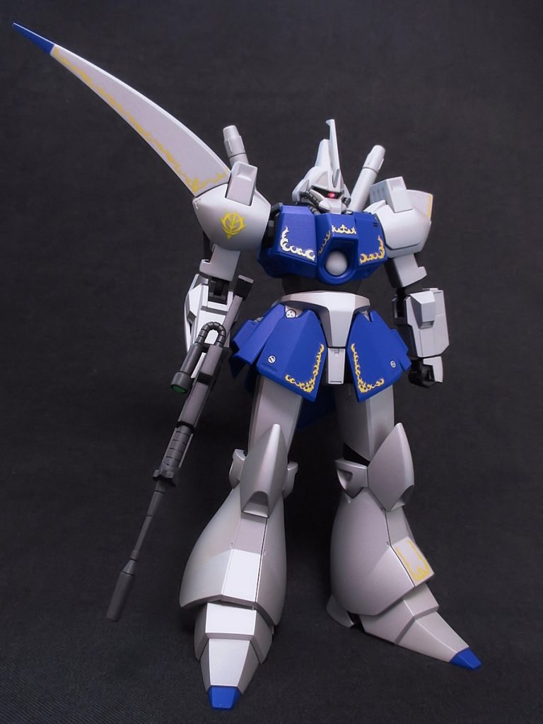 ヒートランスが似合うのでビームライフルを持たせると何故か違和感が･･･
ライフルセンサーにはラピーテープ裏貼りしたHアイズを埋め込んでいます。