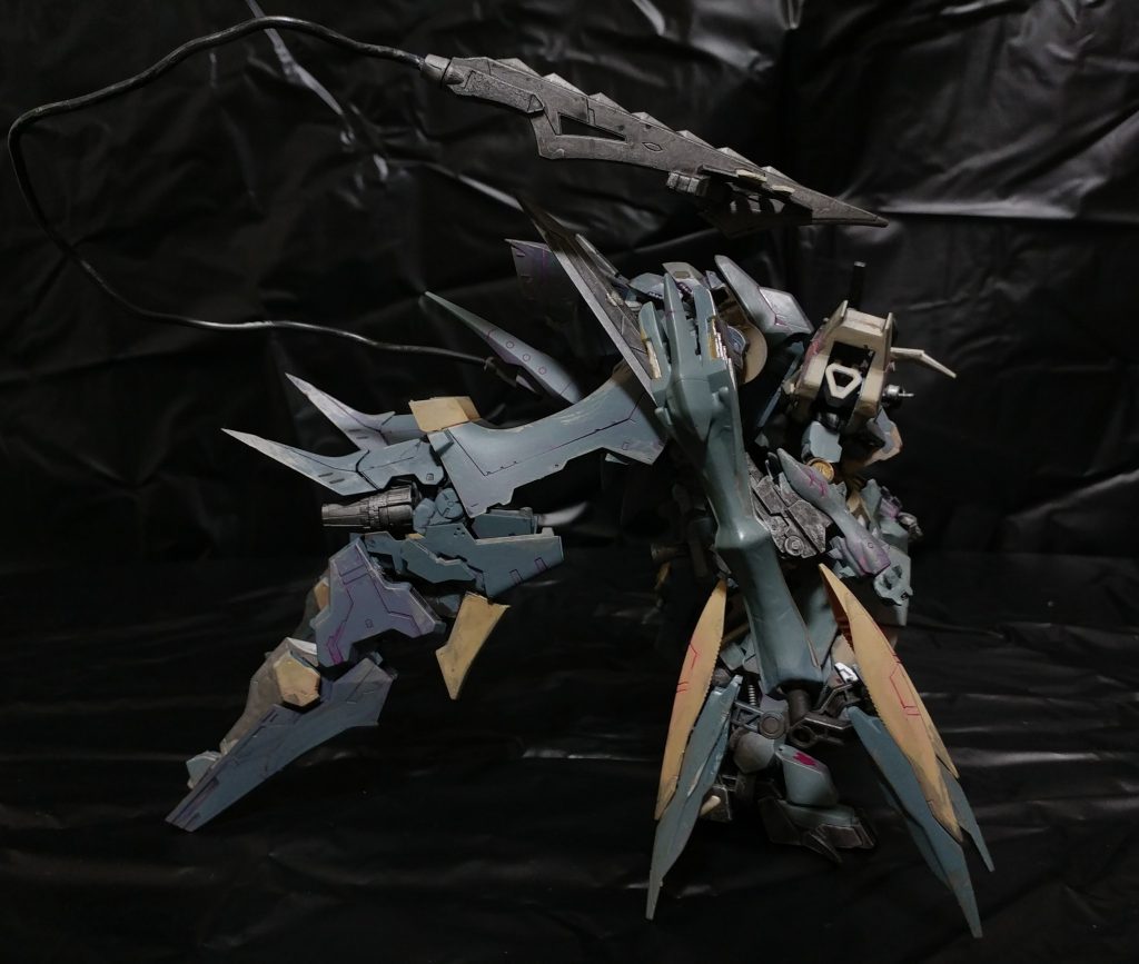 横。
MAのパーツを使っているのでかなり大きいです。