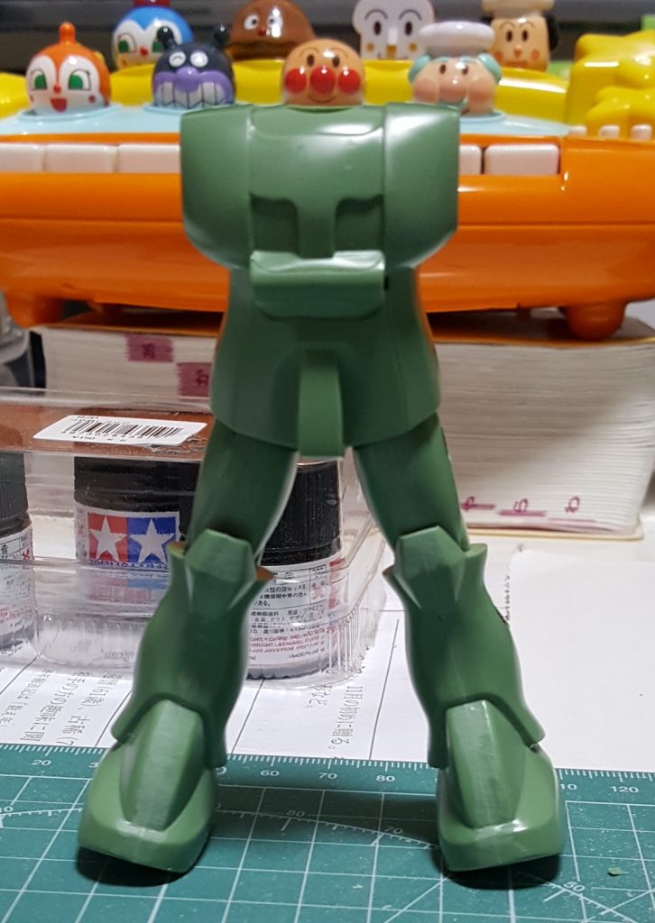 股関節はアルミ線で開くにようにして