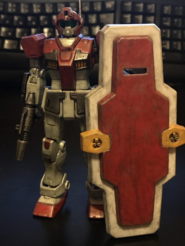 突っ立ち状態　きょとんして顔がかわいいです。