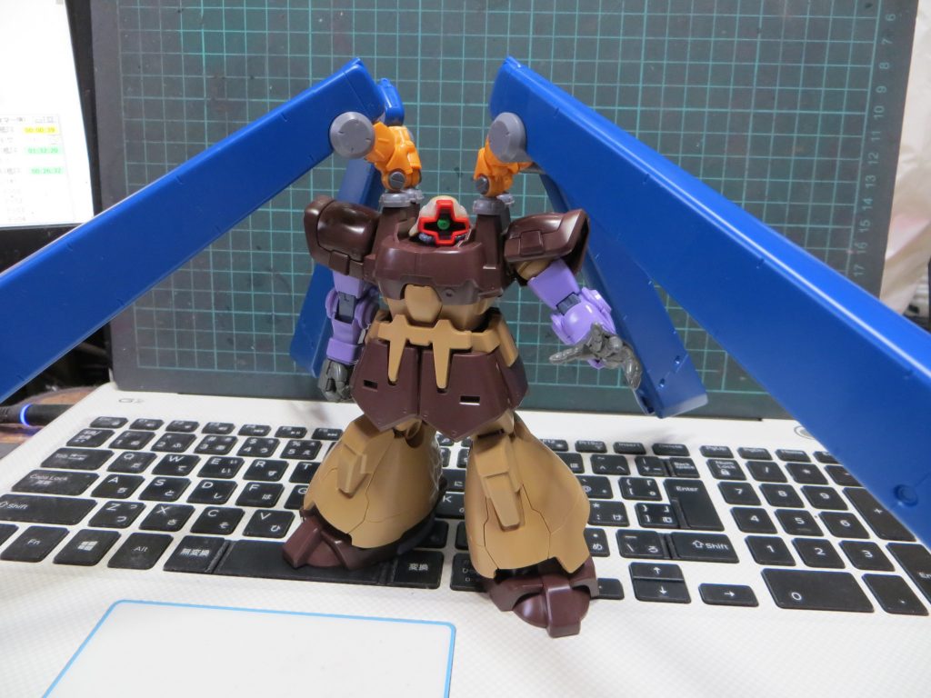 とりあえず付けてみたところ。