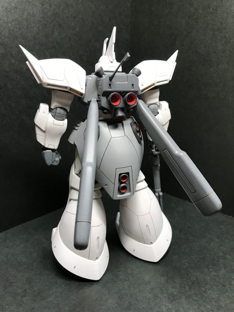 [素立ち　後ろから]

スジボリをお尻スカートやふくらはぎの曲線にもガッツリ入れています。
前に曲線にスジボリ入れたのが楽しかったのでここに一番気合い入れました。