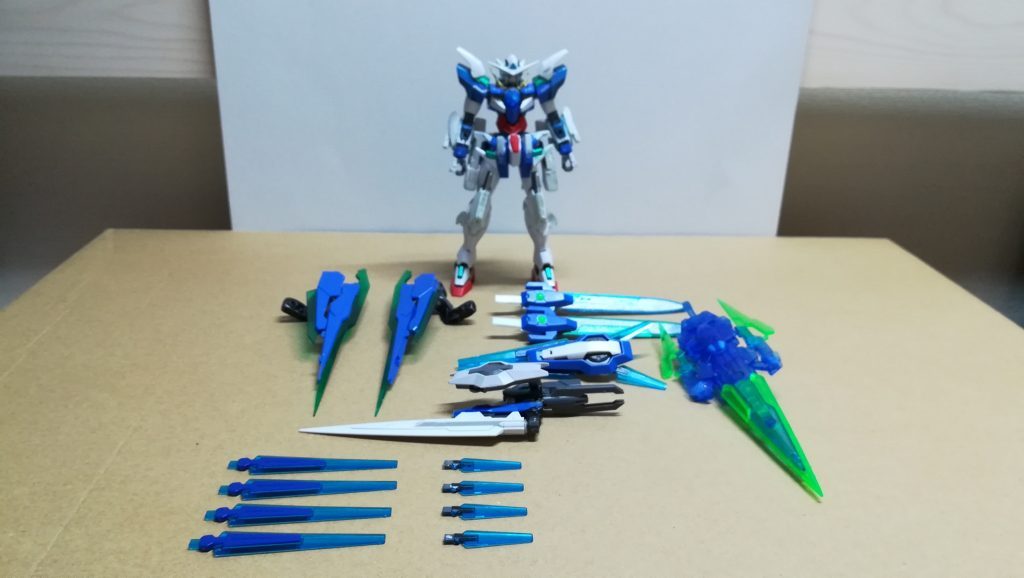 武装はこんな感じ！

本体の関節等はほとんどいじってません！
結構お手軽に誰でも変形させられるのでよかったら試してみてください♪