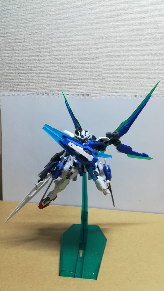 羽の稼働は凄いですよ～
グリグリ動くのでブンドドしても楽しいのです♪(/ω＼*)