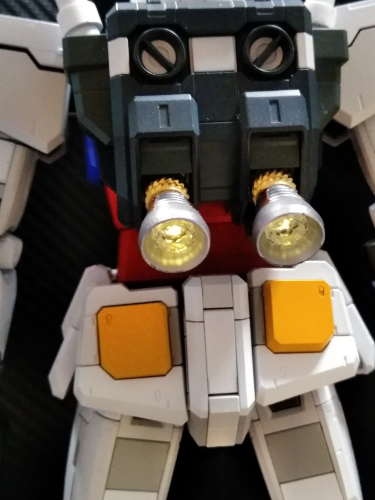 LEDでバーニア噴射を表現