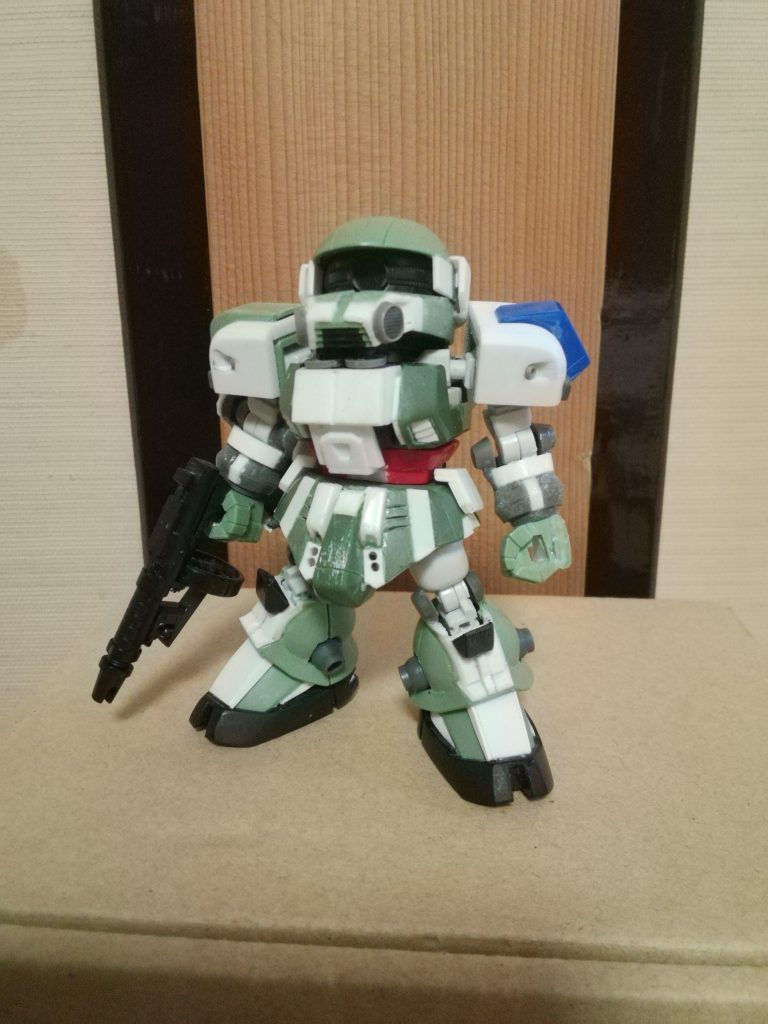 ゼータやガンダムのジャンクパーツも利用しています。