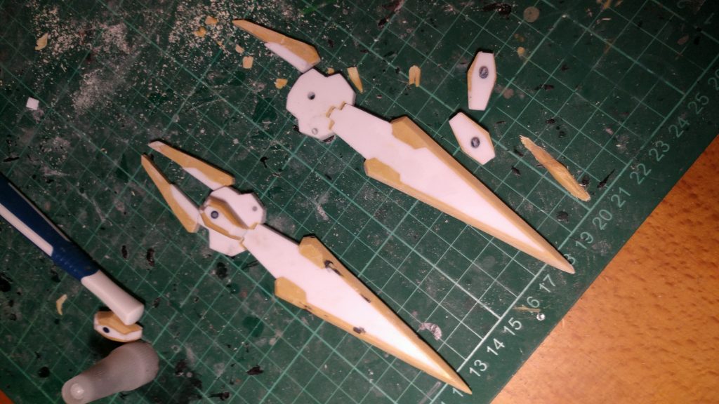 まずは基本の型,後でディテールを加える.