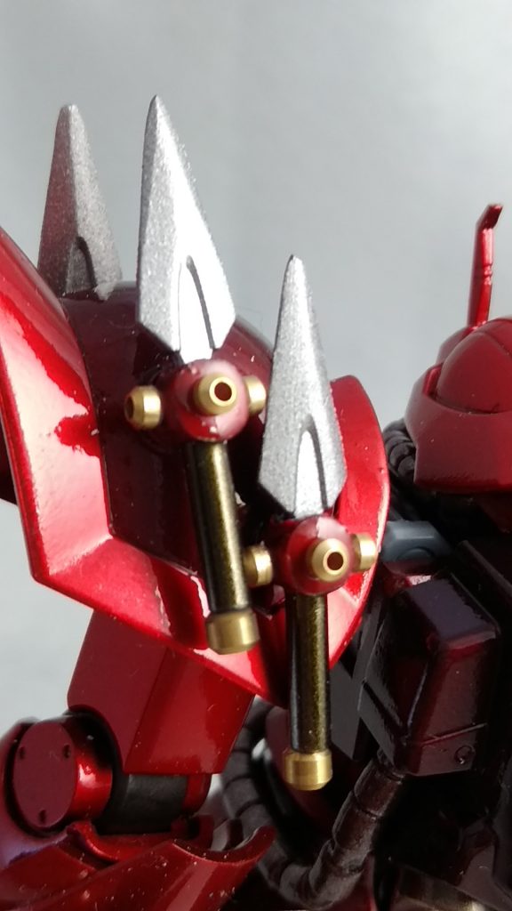 サイコミュ式ヒートダート
アドラーズネストのアーマーカラー.3真鍮(外径2.0×内径1.0×長さ1.5)を瞬着で接着しただけです。