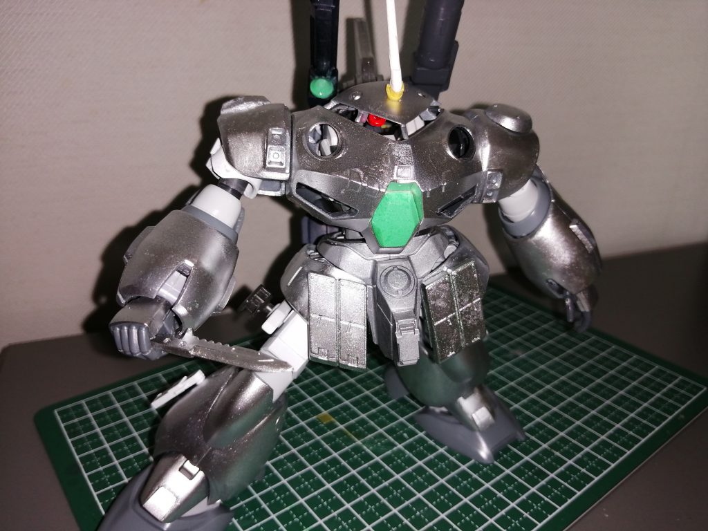 ……正直、緑を入れずシルバーメインの仕上げにしたほうが乙だった気は否めません。
でもしょうがないよね。FC岐阜のサポーターですからね。