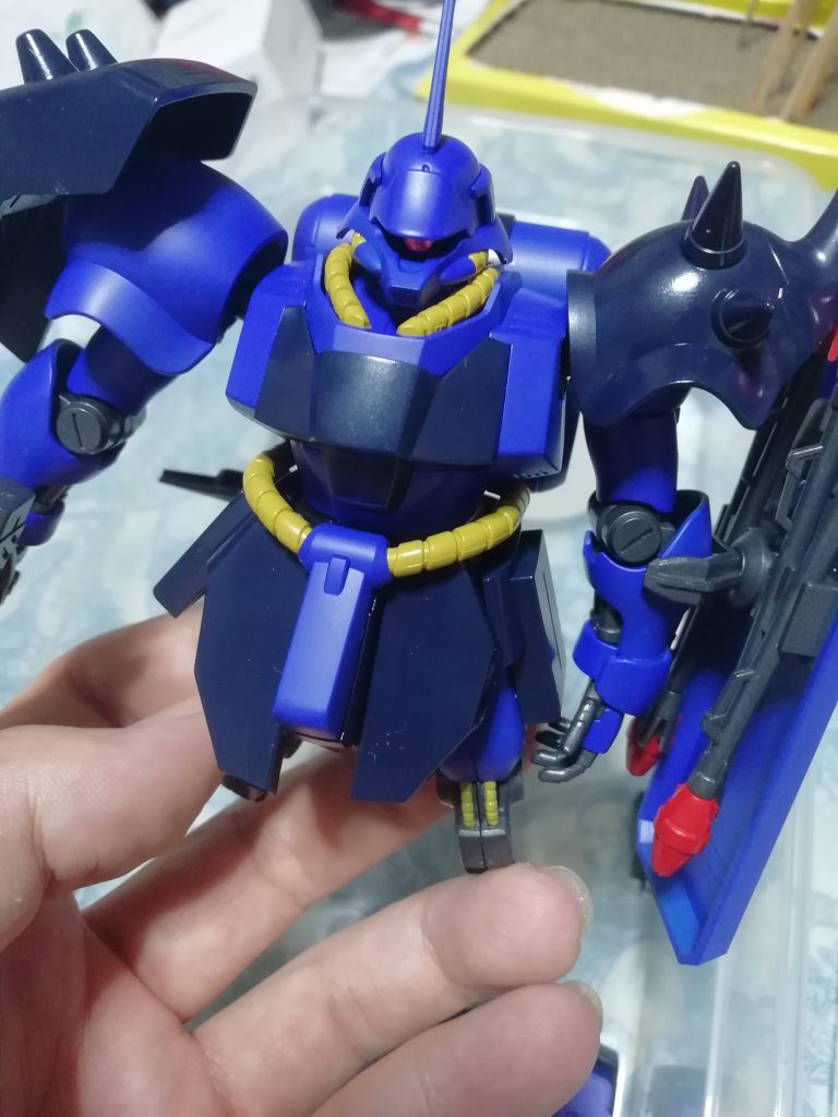 ギラ・ドーガ　レズン・シュナイダー専用機–5枚目/制作者：新人メカニック