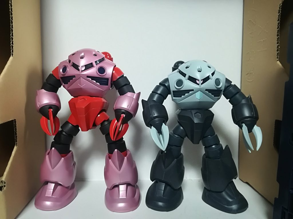 普通のズゴックより脚パーツを一個追加するだけでガラリと変わるイメージ！
すごいね！