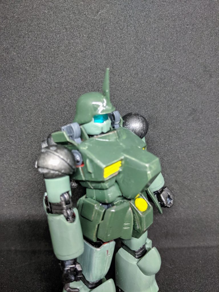 頭部は修理と識別の為、フリッツヘルムを追加