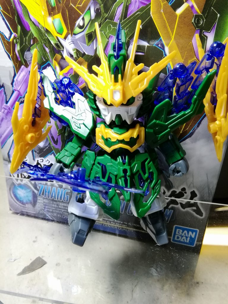 張郃アルトロンガンダムの素組状態