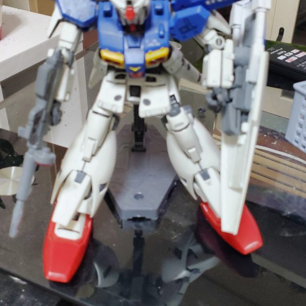 制作歴二か月目の一個目（初ガンダム）