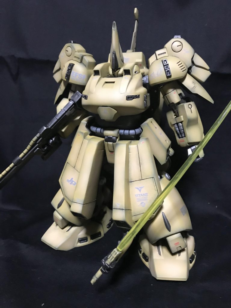 フロントアーマーは１５ｍｍ、ウエスト部分を１０ｍｍ延長しました。