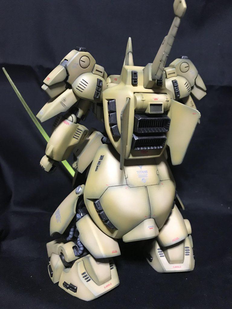 塗装の方はダークイエローの上から
ハイライトでタンを塗ってみました。