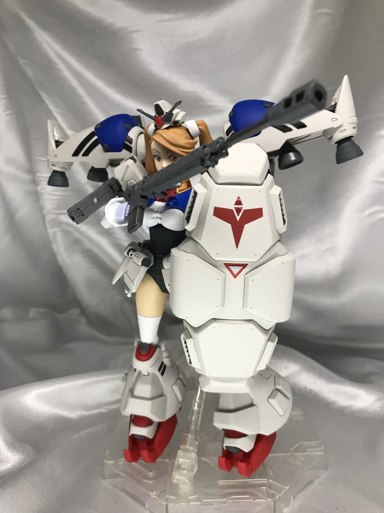 どこかの絵で対艦ライフルもってる写真を見たので、こちらも用意しました。