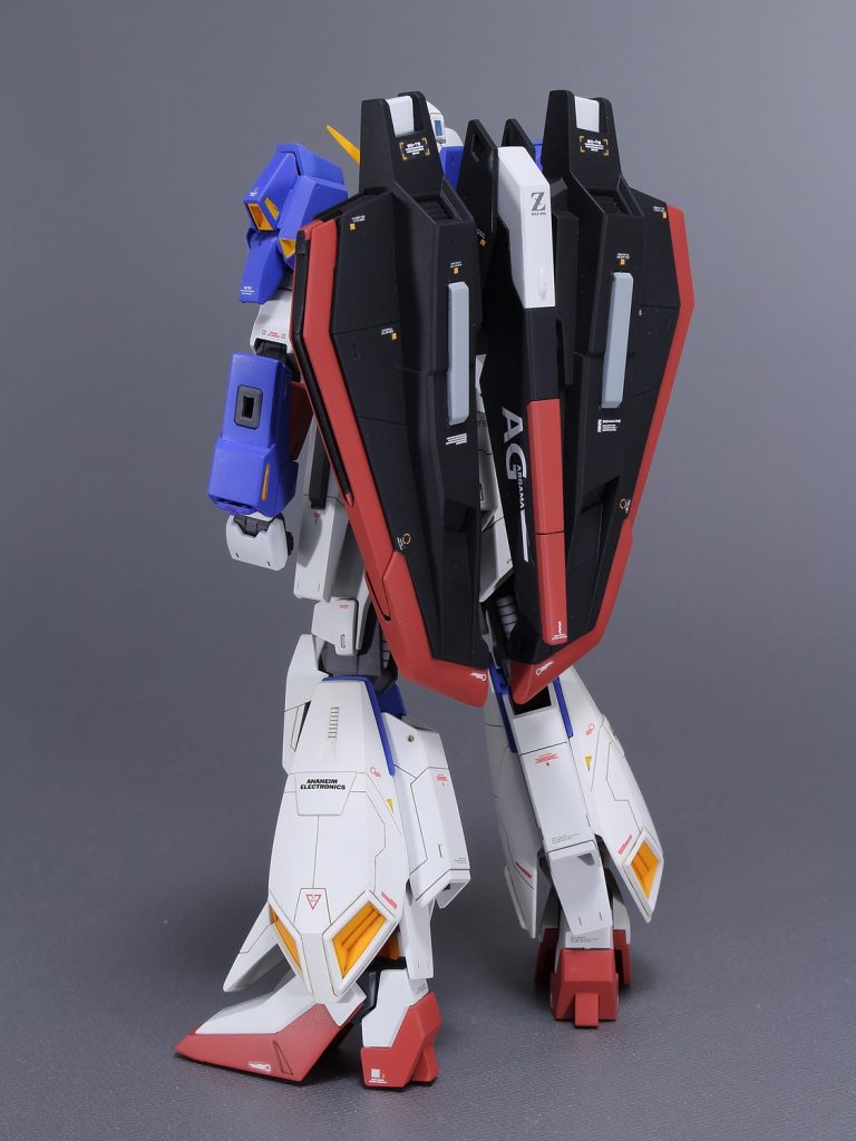 テールスタビライザーのデカールがお気に入りです。