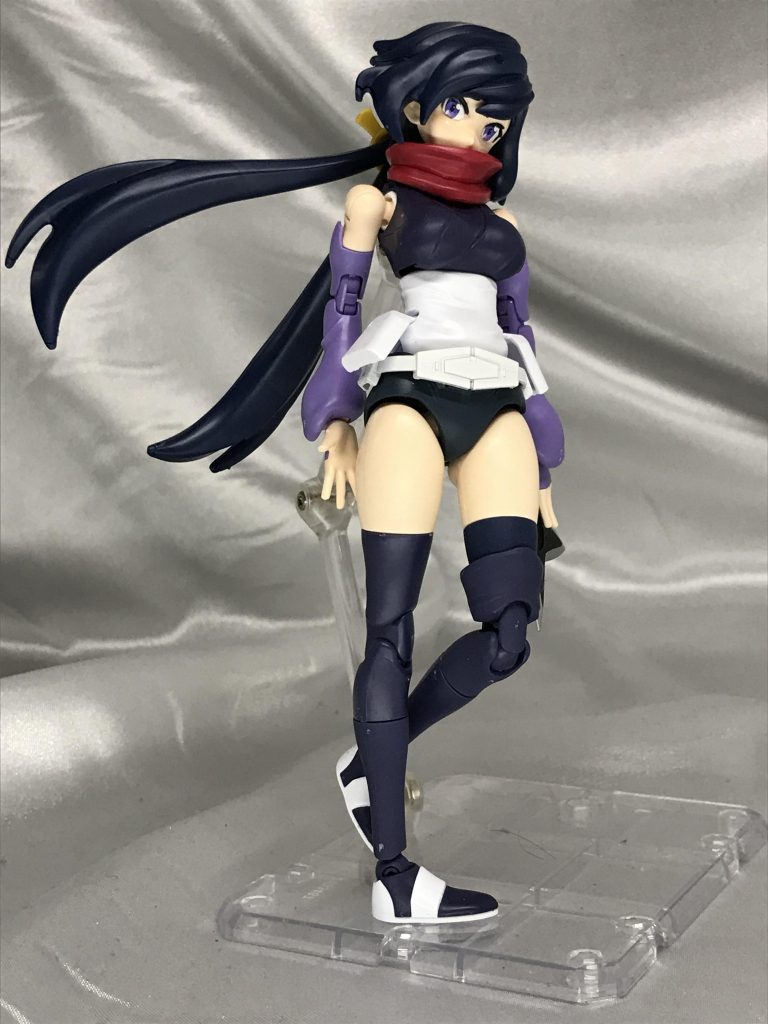 見た目通り、腰はダイバーナミを使用してました。
ただアヤメさんを組むなら何かしたいなーという動機からの改造です。