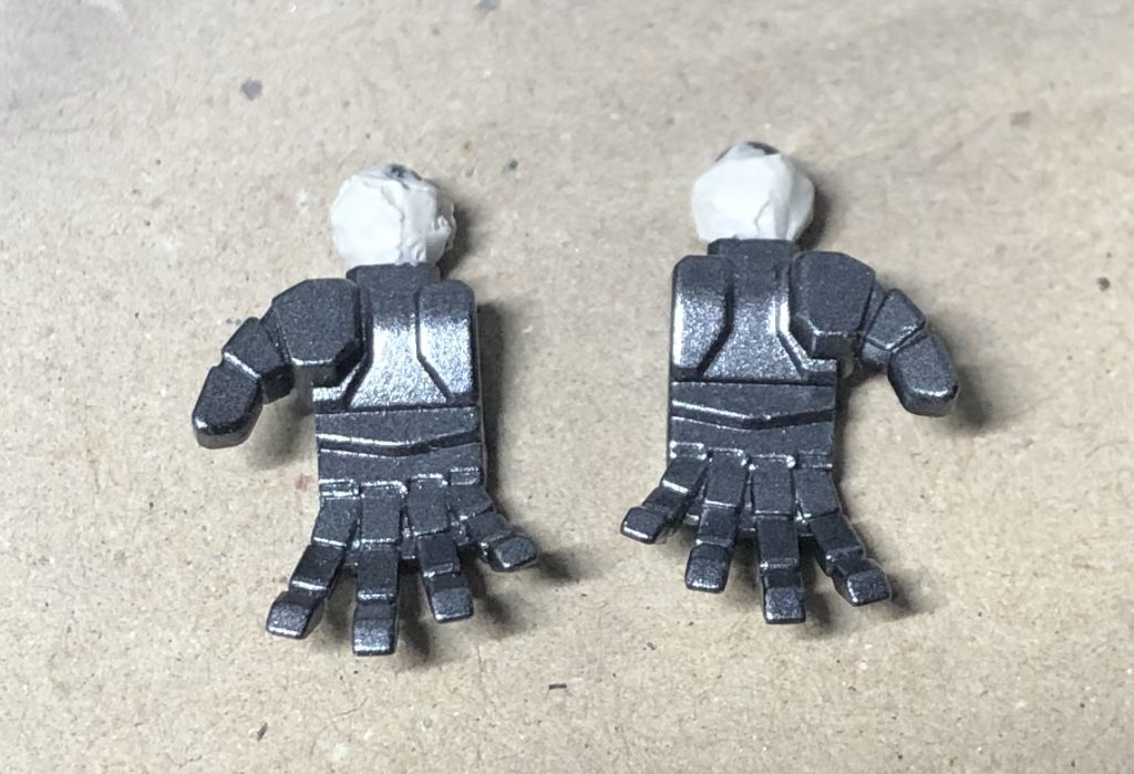 手首を平手に交換