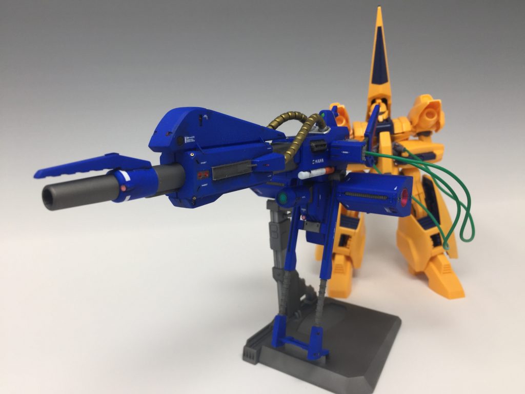HGUCメタスを購入すると、このメガバズーカランチャーに接続するためのパーツが付いてきます。ぜひ一緒に購入しましょうっ!!ちなみにメタスさんも絶賛製作中です。