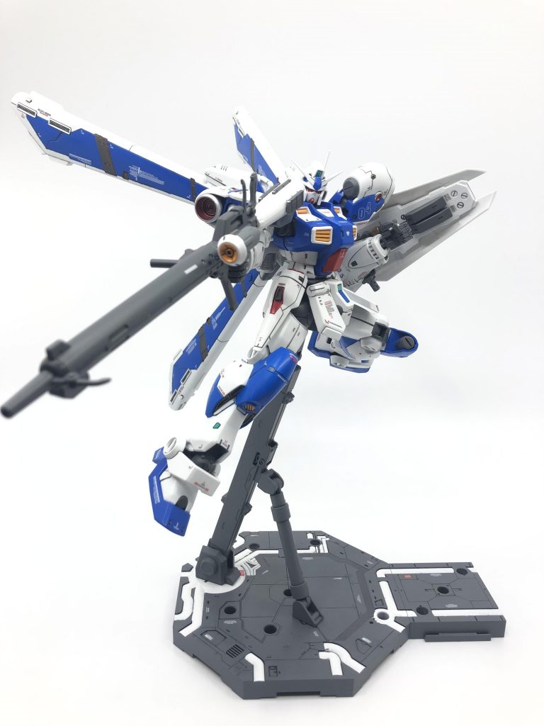 種射撃ポーズ。