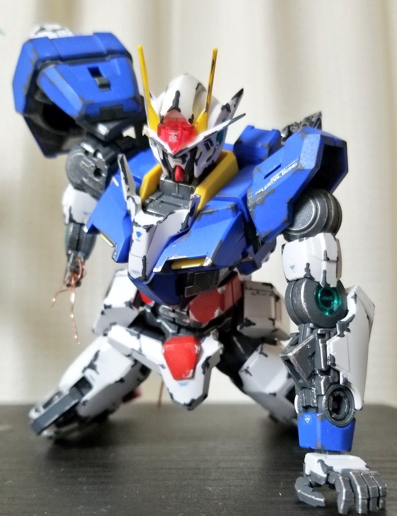 適当に塗装剥がれを表現。