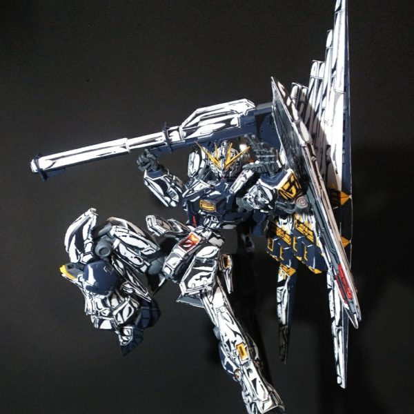 作画が気合い入りすぎちゃったアニメ風RGνガンダム