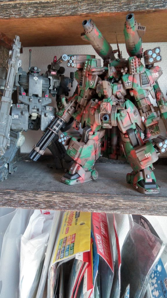 前作ティエレンと並べてこう。
これがやりたくて頑張った！