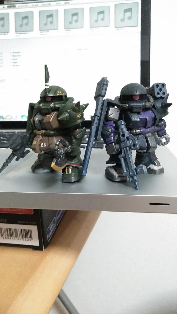 前作のリアルタイプカラーと並べて。